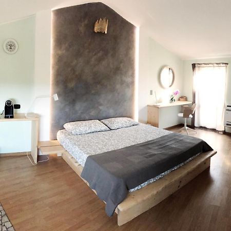 Rent Room Wood أنغويلارا سابازيا المظهر الخارجي الصورة